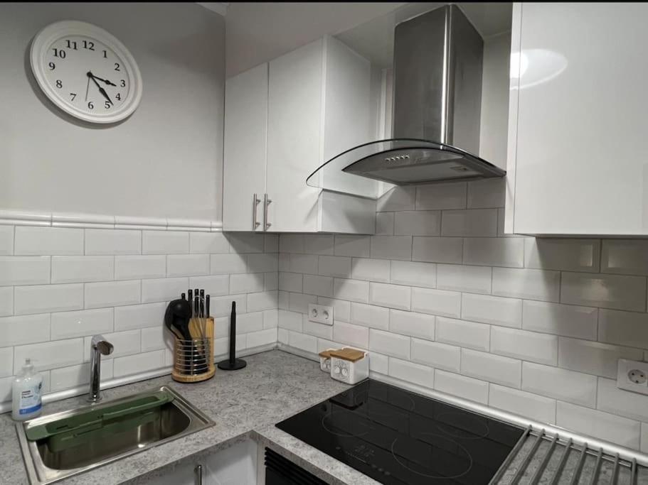 Apartamento Turistico Plaza III Monforte De Lemos Eksteriør bilde